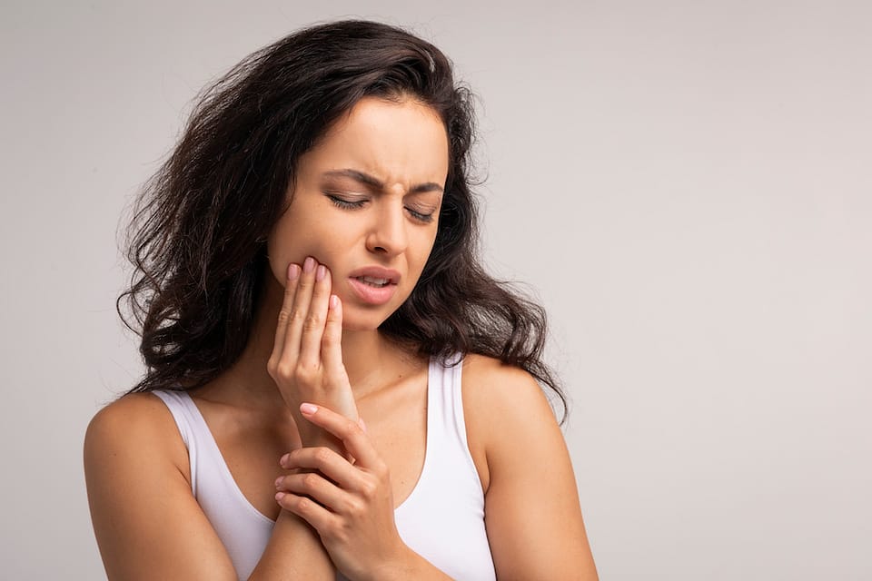 Impacted Wisdom Teeth: Symptoms & Causes